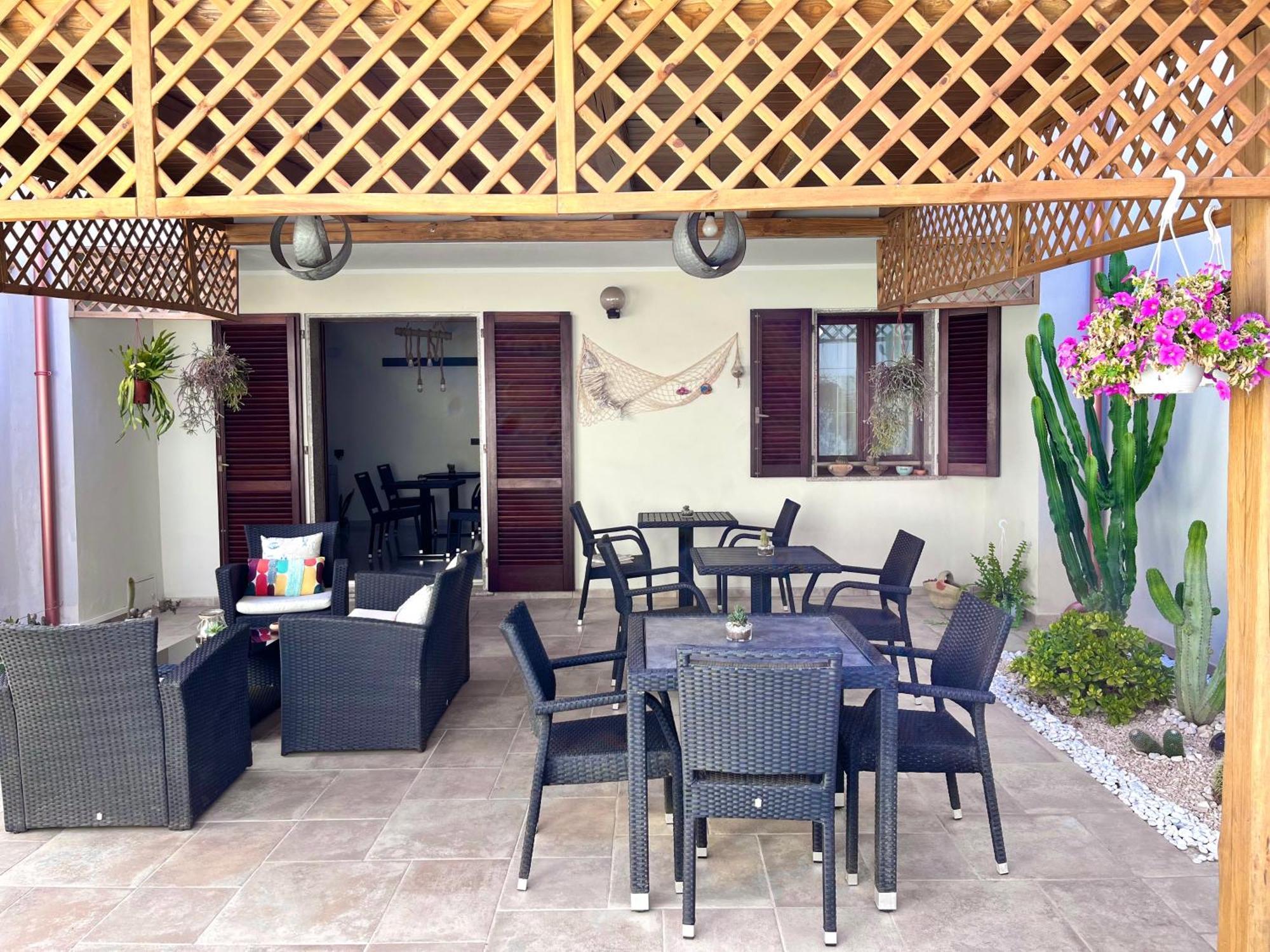 B&B I Colori Dell'Isola Porto Torres Extérieur photo