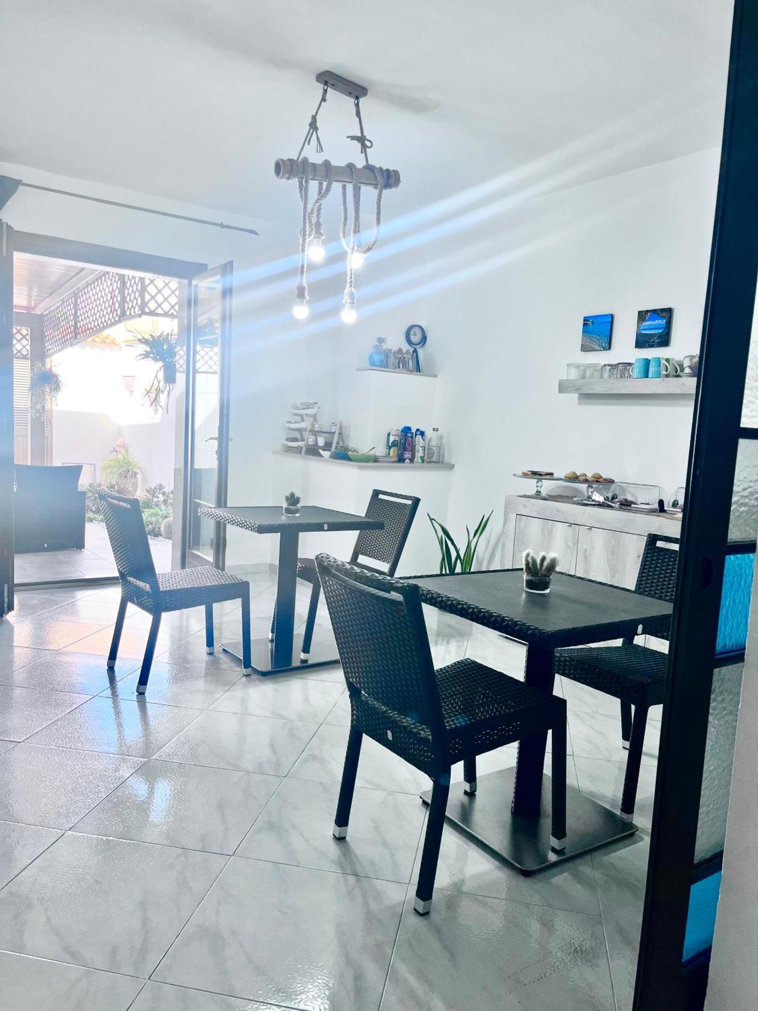 B&B I Colori Dell'Isola Porto Torres Extérieur photo