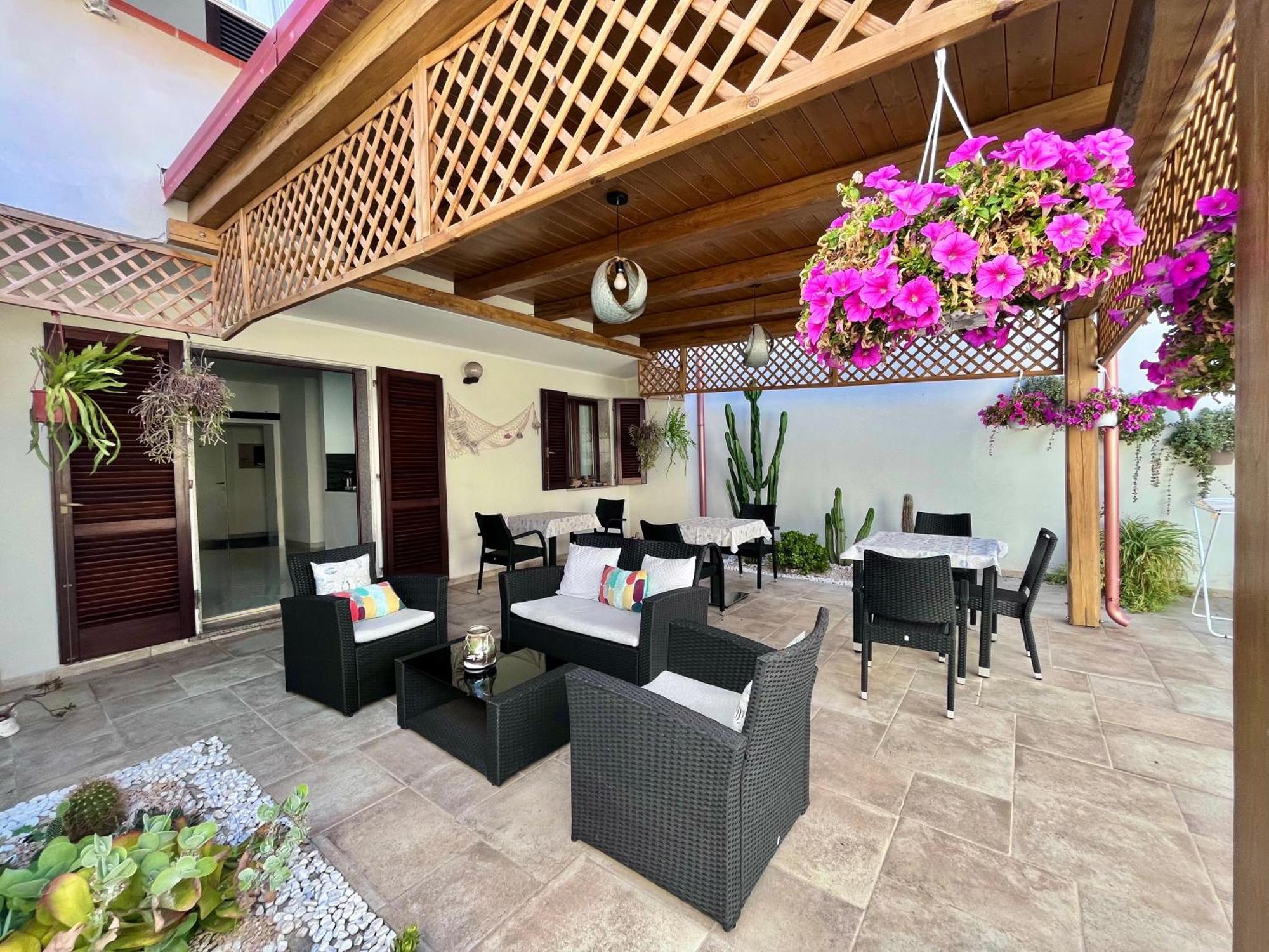 B&B I Colori Dell'Isola Porto Torres Extérieur photo